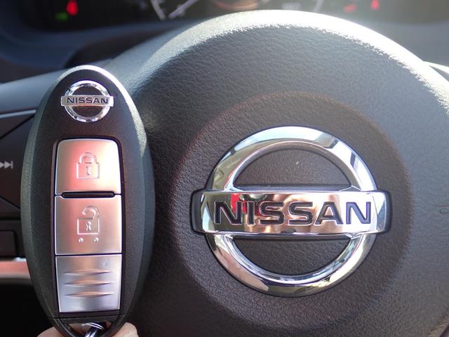 ノート ｅ－パワー　Ｘ　モード・プレミア　リア修復　特別仕様車モードプレミア専用インテリアグレージュ×ブラウンコンビシート　専用オーテック１５インチアルミ　純正ナビ走行中ＴＶ　全方位カメラ　ＥＴＣ　純正ドラレコ　スマートキー　衝突軽減ブレーキ（37枚目）