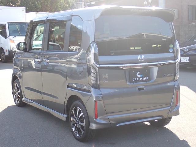 N-BOXカスタム G・スロープLホンダセンシング 福祉車両 車いす仕様車 スローパー リモコン付き電動ウインチ 純正8インチプレミアムインターナビ走行中TV ETC Bカメラ 純正ドラレコ 左電動ドア 右イージークローザードア スマートキー(9枚目)