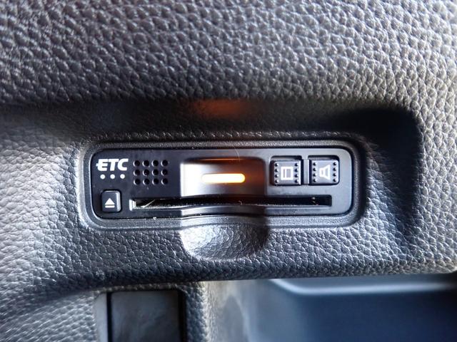 N-BOXカスタム G・スロープLホンダセンシング 福祉車両 車いす仕様車 スローパー リモコン付き電動ウインチ 純正8インチプレミアムインターナビ走行中TV ETC Bカメラ 純正ドラレコ 左電動ドア 右イージークローザードア スマートキー(26枚目)