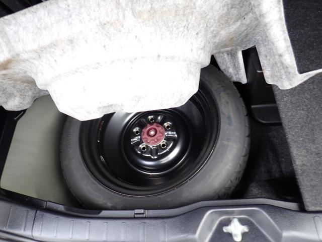 エスクァイア ハイブリッドＧｉ　中期型　セーフティセンス衝突軽減ブレーキ　アルパイン１０インチナビ走行中ＴＶ　純正エアロパーツ＆リアウイング　ＥＴＣ　Ｂカメラ　両側電動ドア　黒革調シート　シートヒーター　ＬＥＤライト　ＬＥＤフォグ（17枚目）