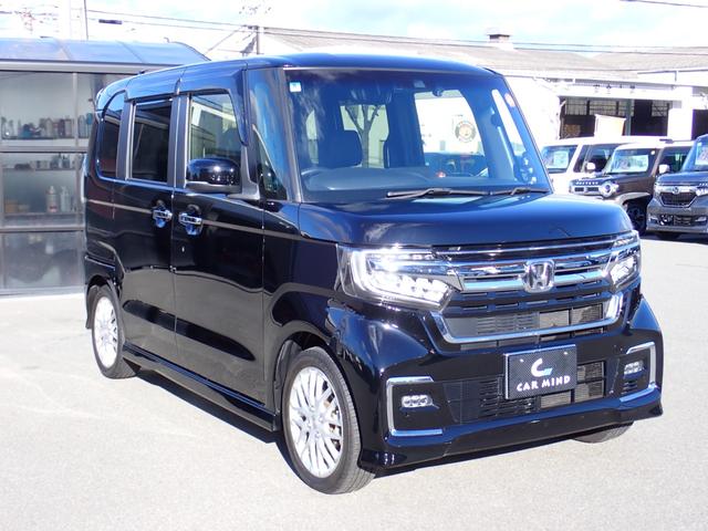 Ｎ－ＢＯＸカスタム Ｌターボ　後期型　純正８インチプレミアムインターナビ走行中ＴＶ　ＥＴＣ　Ｂカメラ　純正前後ドライブレコーダー　ＵＳＢ給電　純正ＯＰデジタルインナーミラー　両側電動ドア　衝突軽減ブレーキ　電子パーキングブレーキ（4枚目）