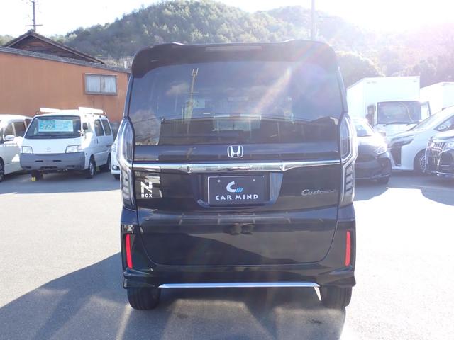 Ｎ－ＢＯＸカスタム Ｌターボ　後期型　純正８インチプレミアムインターナビ走行中ＴＶ　ＥＴＣ　Ｂカメラ　純正前後ドライブレコーダー　ＵＳＢ給電　純正ＯＰデジタルインナーミラー　両側電動ドア　衝突軽減ブレーキ　電子パーキングブレーキ（7枚目）
