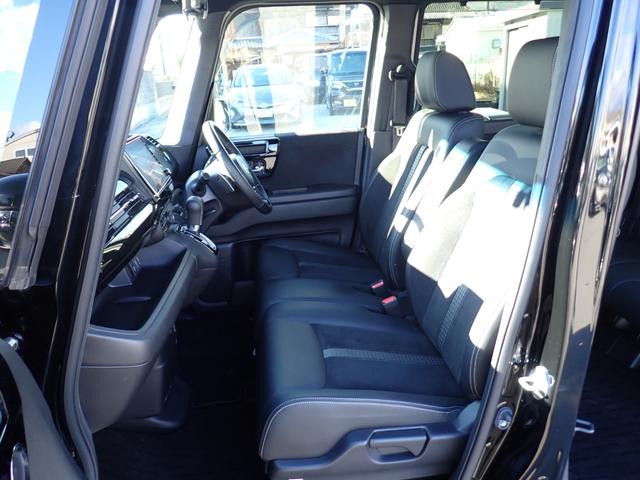 Ｎ－ＢＯＸカスタム Ｌターボ　後期型　純正８インチプレミアムインターナビ走行中ＴＶ　ＥＴＣ　Ｂカメラ　純正前後ドライブレコーダー　ＵＳＢ給電　純正ＯＰデジタルインナーミラー　両側電動ドア　衝突軽減ブレーキ　電子パーキングブレーキ（18枚目）