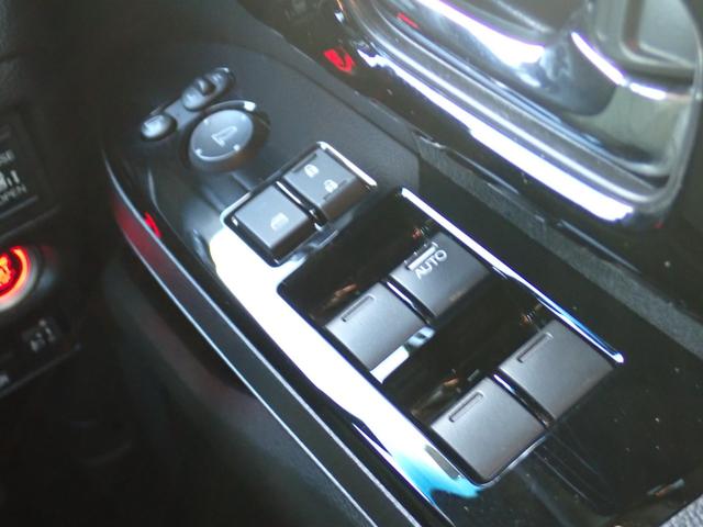 Ｎ－ＢＯＸカスタム Ｌターボ　後期型　純正８インチプレミアムインターナビ走行中ＴＶ　ＥＴＣ　Ｂカメラ　純正前後ドライブレコーダー　ＵＳＢ給電　純正ＯＰデジタルインナーミラー　両側電動ドア　衝突軽減ブレーキ　電子パーキングブレーキ（33枚目）