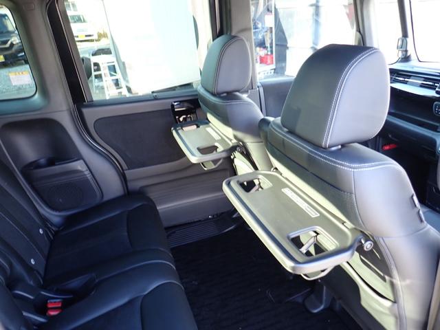 Ｎ－ＢＯＸカスタム Ｌターボ　後期型　純正８インチプレミアムインターナビ走行中ＴＶ　ＥＴＣ　Ｂカメラ　純正前後ドライブレコーダー　ＵＳＢ給電　純正ＯＰデジタルインナーミラー　両側電動ドア　衝突軽減ブレーキ　電子パーキングブレーキ（41枚目）