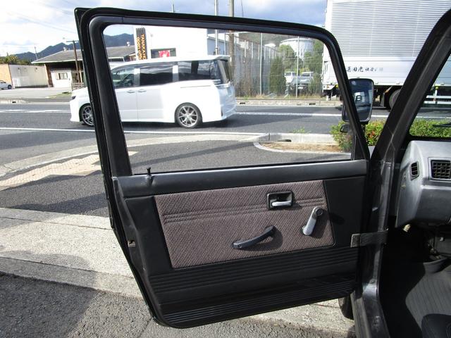 ジムニー HC 5速ミッション パワステ オプションステアリング マフラー タンクガード(28枚目)