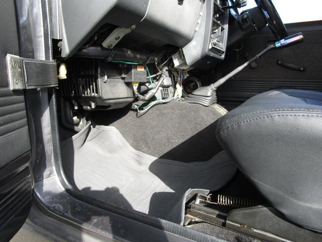 ジムニー HC 5速ミッション パワステ オプションステアリング マフラー タンクガード(30枚目)