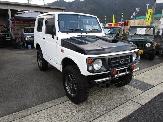 ジムニー ＨＡ　リフトアップ２ＵＰ　ブローオフ　マッドタイヤＥＴＣ　５速ミッション　社外ハンドル（2枚目）