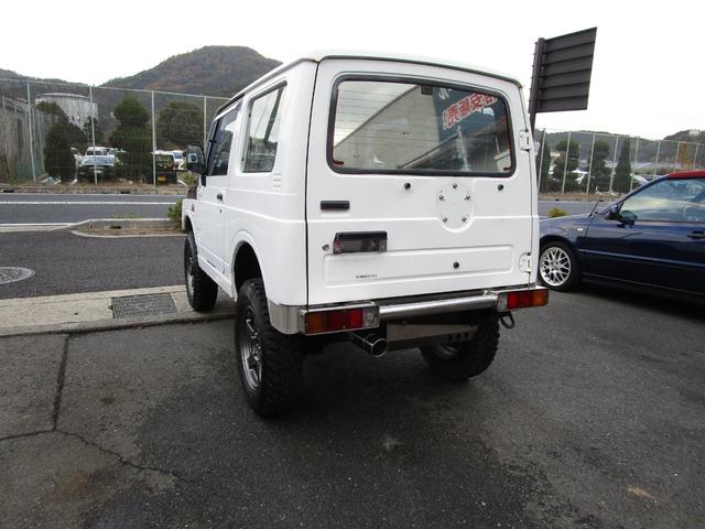 ジムニー ＨＡ　リフトアップ２ＵＰ　ブローオフ　マッドタイヤＥＴＣ　５速ミッション　社外ハンドル（7枚目）