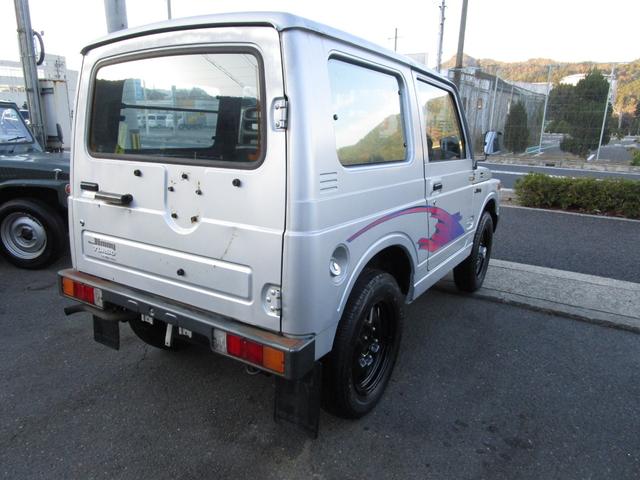 ジムニー ランドベンチャー 5型 5速ミッション(9枚目)