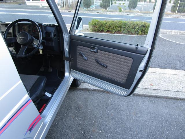 ジムニー ランドベンチャー 5型 5速ミッション(30枚目)