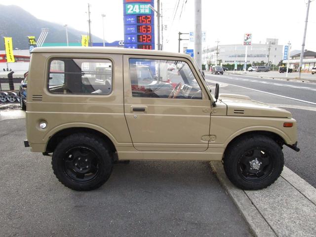 ジムニー ワイルドウインドリミテッド 1型グリル マフラー(8枚目)