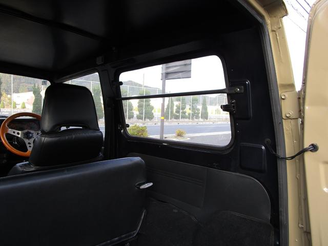 ジムニー ワイルドウインドリミテッド 1型グリル マフラー(23枚目)