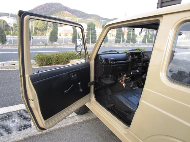 ジムニー ワイルドウインドリミテッド 1型グリル マフラー(25枚目)