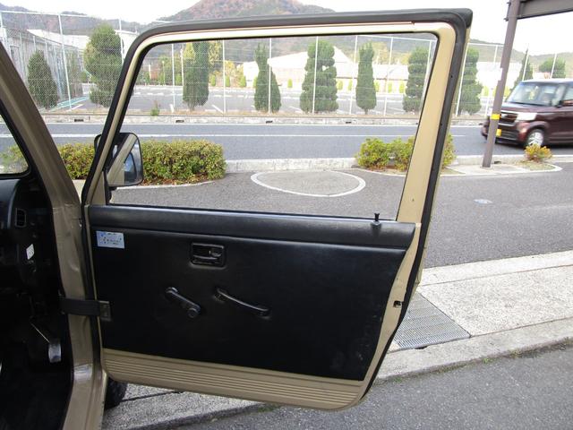 ジムニー ワイルドウインドリミテッド 1型グリル マフラー(33枚目)