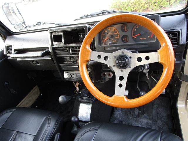 ジムニー ワイルドウインドリミテッド 1型グリル マフラー(35枚目)