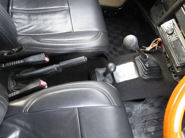 ジムニー ワイルドウインドリミテッド 1型グリル マフラー(38枚目)