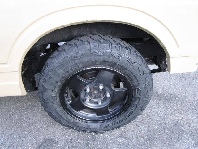 ジムニー ワイルドウインドリミテッド 1型グリル マフラー(59枚目)