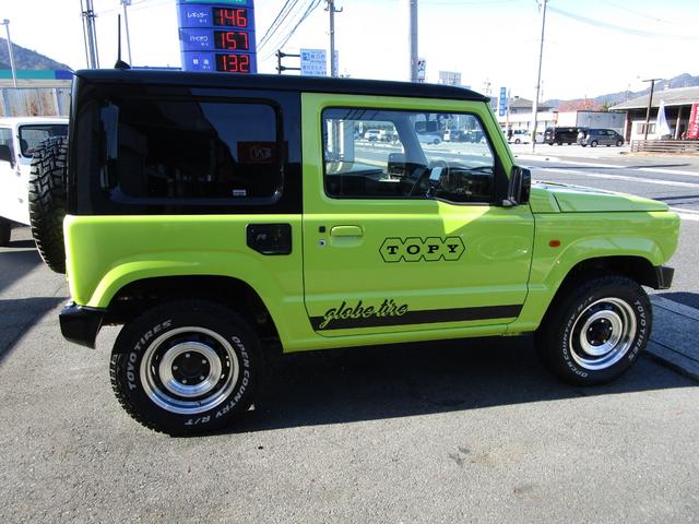 ジムニー ＸＬ　バッテリー新品、ＫＬＣグリル、スキッドプレート、外品ステアリング、前後バンパー、オプカンタイヤ、トピーホイール、ツートン塗装、ＥＴＣ、ドライブレコーダー、スモークテール（9枚目）