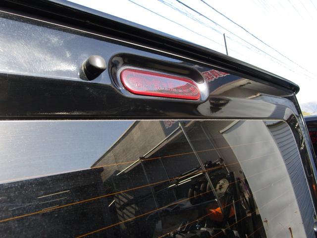 ジムニー ＸＬ　バッテリー新品、ＫＬＣグリル、スキッドプレート、外品ステアリング、前後バンパー、オプカンタイヤ、トピーホイール、ツートン塗装、ＥＴＣ、ドライブレコーダー、スモークテール（23枚目）