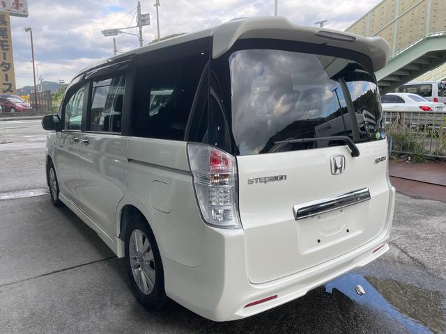 ステップワゴンスパーダ Z HDDナビエディション ETC 両側パワースライド オートライト 純正HDDナビ バックカメラ ダブルエアコン フルセグ DVD再生(33枚目)