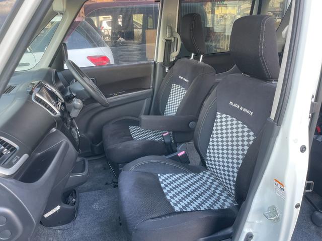 ソリオ ブラック＆ホワイトＩＩ　プッシュスタート　スマートキー２個　ＥＴＣ　片側パワースライド　サイドウインカー　電格　フォグランプ　オートエアコン　シートヒーター（14枚目）