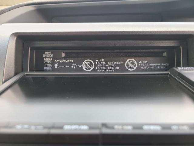 ステップワゴンスパーダ Ｚ　ＨＤＤナビエディション　ＥＴＣ　バックカメラ　ナビ　ＴＶ　両側電動スライドドア　オートライト　ＨＩＤ　スマートキー　電動格納ミラー　後席モニター　３列シート　ＣＶＴ　アルミホイール　ＣＤ　ＤＶＤ再生　ＵＳＢ　盗難防止システム（36枚目）