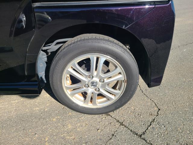 Ｎ－ＢＯＸカスタム Ｇ・Ｌパッケージ　両側スライド・片側電動　ナビ　ＴＶ　オートライト　ＨＩＤ　スマートキー　アイドリングストップ　電動格納ミラー　ベンチシート　ＣＶＴ　盗難防止システム　ＡＢＳ　ＥＳＣ　ＣＤ　ＤＶＤ再生　ＵＳＢ（27枚目）