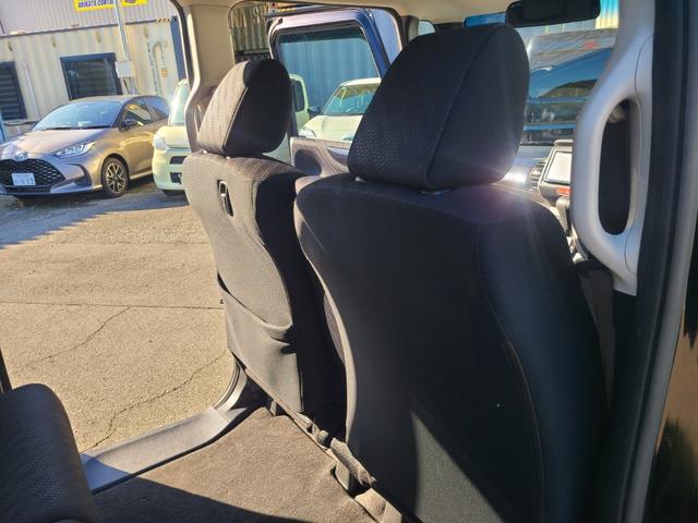 Ｎ－ＢＯＸカスタム Ｇ・Ｌパッケージ　両側スライド・片側電動　ナビ　ＴＶ　オートライト　ＨＩＤ　スマートキー　アイドリングストップ　電動格納ミラー　ベンチシート　ＣＶＴ　盗難防止システム　ＡＢＳ　ＥＳＣ　ＣＤ　ＤＶＤ再生　ＵＳＢ（31枚目）