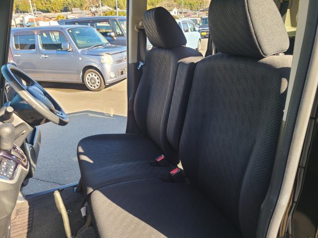 Ｎ－ＢＯＸカスタム Ｇ・Ｌパッケージ　両側スライド・片側電動　ナビ　ＴＶ　オートライト　ＨＩＤ　スマートキー　アイドリングストップ　電動格納ミラー　ベンチシート　ＣＶＴ　盗難防止システム　ＡＢＳ　ＥＳＣ　ＣＤ　ＤＶＤ再生　ＵＳＢ（33枚目）