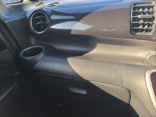 Ｎ－ＢＯＸカスタム Ｇ・Ｌパッケージ　両側スライド・片側電動　ナビ　ＴＶ　オートライト　ＨＩＤ　スマートキー　アイドリングストップ　電動格納ミラー　ベンチシート　ＣＶＴ　盗難防止システム　ＡＢＳ　ＥＳＣ　ＣＤ　ＤＶＤ再生　ＵＳＢ（36枚目）