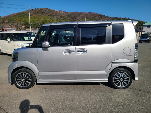 Ｎ－ＢＯＸカスタム Ｇ・ターボパッケージ　ドライブレコーダー　バックカメラ　両側電動スライドドア　ナビ　ＴＶ　オートクルーズコントロール　オートライト　ＨＩＤ　スマートキー　アイドリングストップ　電動格納ミラー　ベンチシート　ＣＶＴ（16枚目）