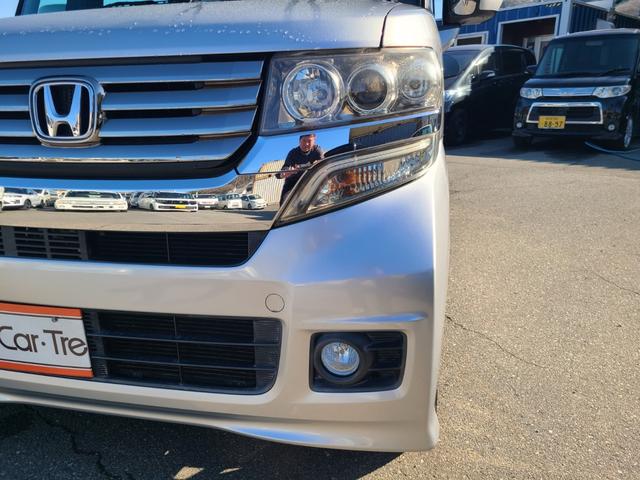 Ｎ－ＢＯＸカスタム Ｇ・ターボパッケージ　ドライブレコーダー　バックカメラ　両側電動スライドドア　ナビ　ＴＶ　オートクルーズコントロール　オートライト　ＨＩＤ　スマートキー　アイドリングストップ　電動格納ミラー　ベンチシート　ＣＶＴ（32枚目）