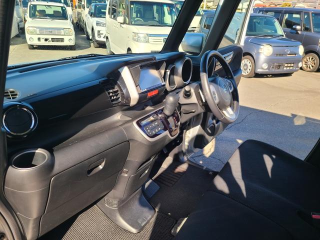 Ｎ－ＢＯＸカスタム Ｇ・ターボパッケージ　ドライブレコーダー　バックカメラ　両側電動スライドドア　ナビ　ＴＶ　オートクルーズコントロール　オートライト　ＨＩＤ　スマートキー　アイドリングストップ　電動格納ミラー　ベンチシート　ＣＶＴ（37枚目）