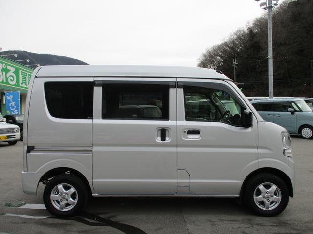 日産 ＮＶ１００クリッパーバン