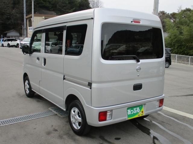 日産 ＮＶ１００クリッパーバン