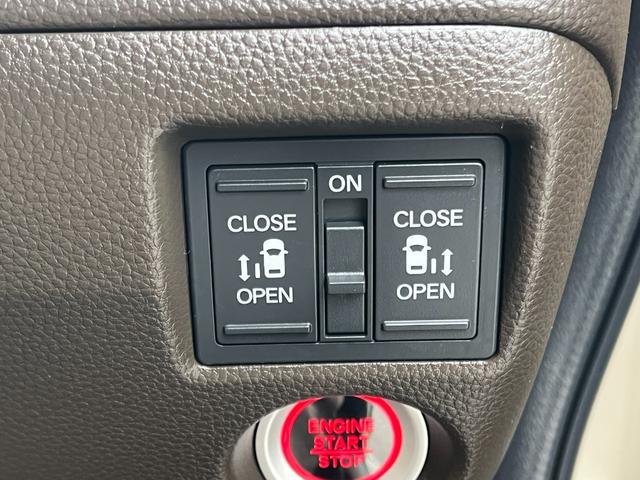 Ｎ－ＢＯＸ 　Ｌ　コーディネートスタイル　禁煙車　純正ナビ（ＤＶＤ／ＣＤ／ＳＤ／ＢＴ／ＵＳＢ／フルセグ　バックカメラ　ＥＴＣ　両側パワースライドドア　両側シートヒーター　電子パーキング　ホンダセンシング（33枚目）