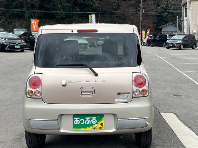 アルトラパンショコラ Ｇ　禁煙車　社外ナビ（ワンセグ／ＡＭ／ＦＭ／ＵＳＢ／ＢＴ）　バックカメラ　純正マット　プッシュスタート　スマートキー　オートライト　アイドリングストップ　革巻きハンドル　バイザー（10枚目）