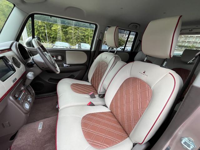 アルトラパンショコラ Ｇ　禁煙車　社外ナビ（ワンセグ／ＡＭ／ＦＭ／ＵＳＢ／ＢＴ）　バックカメラ　純正マット　プッシュスタート　スマートキー　オートライト　アイドリングストップ　革巻きハンドル　バイザー（18枚目）