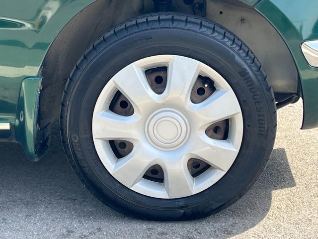 オプティ クラシック　禁煙車　ＡＴ　オーディオ　ＡＭ　ＦＭ　ＣＤ　マニュアルエアコン　革＆ウッドコンビハンドル　電格メッキドアミラー　メッキドアハンドル　マット（8枚目）