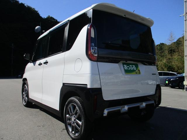 デリカミニ Ｔ　プレミアム　４ＷＤ　ターボ　純正９インチメモリーナビ　マルチアラウンドビューモニター　デジタルルームミラー　両側パワスラ　スマートキー　フロントシートヒーター　ハンドルヒーター　マイパイロット　ＬＥＤライト（9枚目）