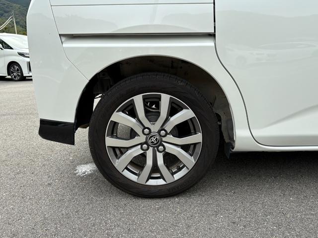 タンク カスタムＧ－Ｔ　ターボ　純正ＳＤナビ　リアモニター　両側パワスラ　クルコン　衝突軽減　バックカメラ　ステリモ　ＥＴＣ　ドラレコ　スマートキー　フロントシートヒーター　ＬＥＤヘッドライト　フォグ　純正１５インチアルミ（20枚目）