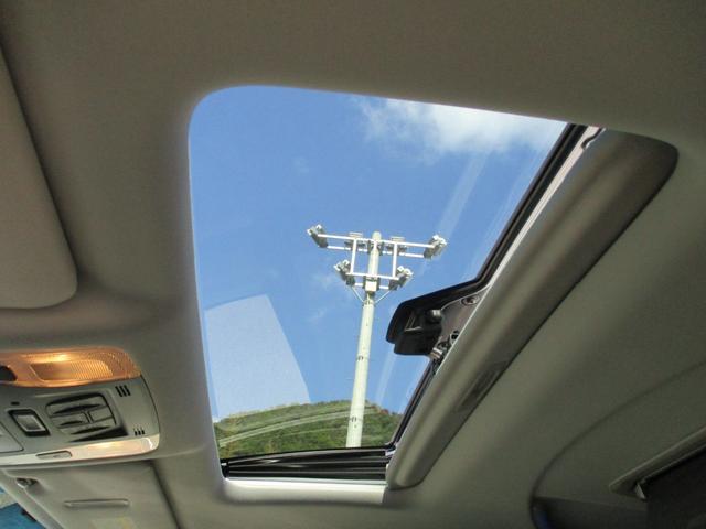 ヴェルファイア ２．５Ｚ　８人乗　アルパイン１０インチメモリーナビ＆リアモニター　ツインムーンルーフ　両側パワスラ　スマートキー２個　社外デジタルルームミラー　ＬＥＤヘッドライト　電子パーキング　オートホールド　純正１７ＡＷ（34枚目）