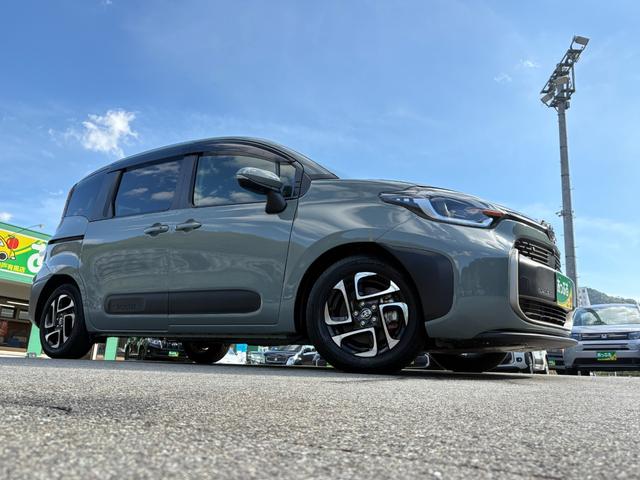 シエンタ ハイブリッドＺ　５人乗　メーカー１０．５インチナビ　バックカメラ　前後ドラレコ　ＡＣ１００Ｖ電源　両側パワスラ　スマートキー２個　レーダークルーズ　衝突軽減　ＢＳＭ　ＬＥＤヘッドライト　純正１５インチアルミ（19枚目）