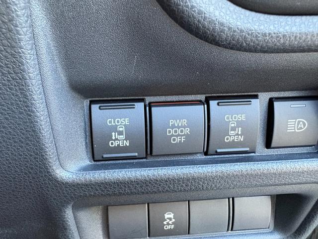 シエンタ ハイブリッドＺ　５人乗　メーカー１０．５インチナビ　バックカメラ　前後ドラレコ　ＡＣ１００Ｖ電源　両側パワスラ　スマートキー２個　レーダークルーズ　衝突軽減　ＢＳＭ　ＬＥＤヘッドライト　純正１５インチアルミ（38枚目）