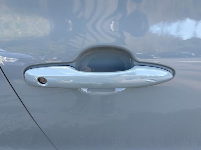 シエンタ ハイブリッドＺ　５人乗　メーカー１０．５インチナビ　バックカメラ　前後ドラレコ　ＡＣ１００Ｖ電源　両側パワスラ　スマートキー２個　レーダークルーズ　衝突軽減　ＢＳＭ　ＬＥＤヘッドライト　純正１５インチアルミ（47枚目）