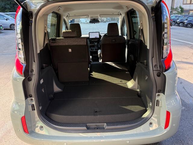 シエンタ ハイブリッドＺ　５人乗　メーカー１０．５インチナビ　バックカメラ　前後ドラレコ　ＡＣ１００Ｖ電源　両側パワスラ　スマートキー２個　レーダークルーズ　衝突軽減　ＢＳＭ　ＬＥＤヘッドライト　純正１５インチアルミ（56枚目）