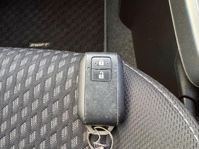 スイフト RS 5MT 純正8インチメモリーナビ 全方位モニター ステリモ ETC スマートキー 衝突軽減 レーダークルーズ 運転席シートヒーター ブラインドスポットモニター LEDヘッドライト 純正16アルミ(28枚目)