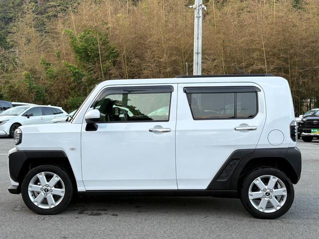 タフト G クロムベンチャー 4WD SDナビ バックカメラ ガラスルーフ スマートキー フロントシートヒーター 衝突軽減 クリアランスソナー アイドリングストップ LEDヘッドライト ルーフレール 純正15インチアルミ(5枚目)