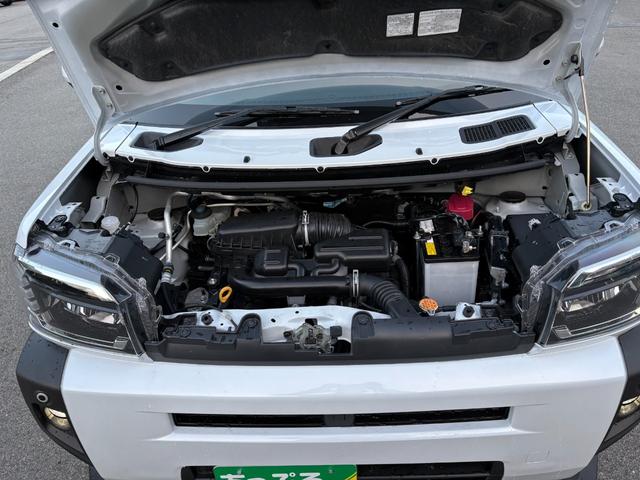 タフト G クロムベンチャー 4WD SDナビ バックカメラ ガラスルーフ スマートキー フロントシートヒーター 衝突軽減 クリアランスソナー アイドリングストップ LEDヘッドライト ルーフレール 純正15インチアルミ(16枚目)